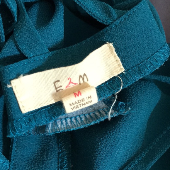 Flowy tank - Picture 4 of 4